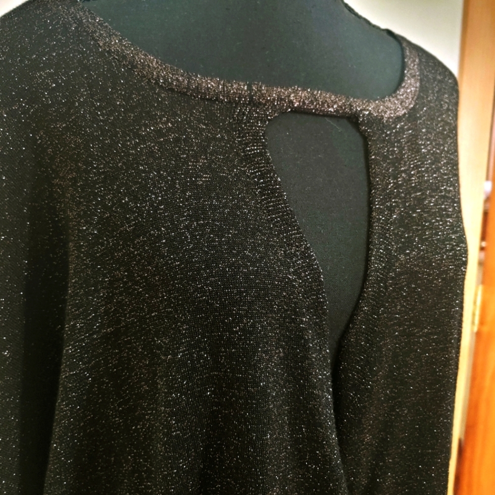 Joseph A Split Front Blouse